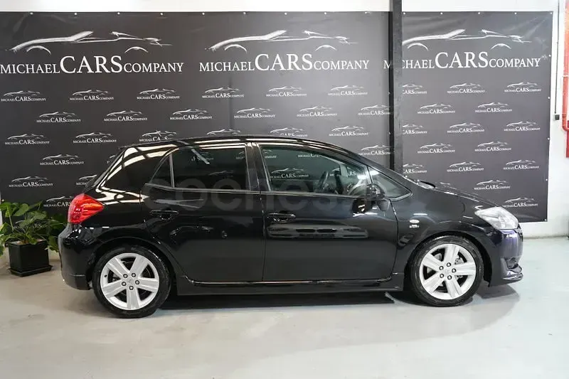 Usado Toyota Auris Sport 177 CV (130 kW) 2007 Negro Utilitario