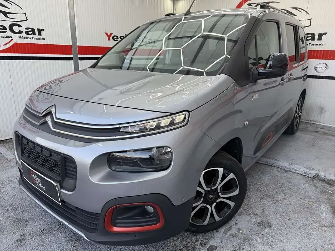 Usado Citroën Berlingo Shine 102 CV (75 kW) 2019 Gris Monovolumen