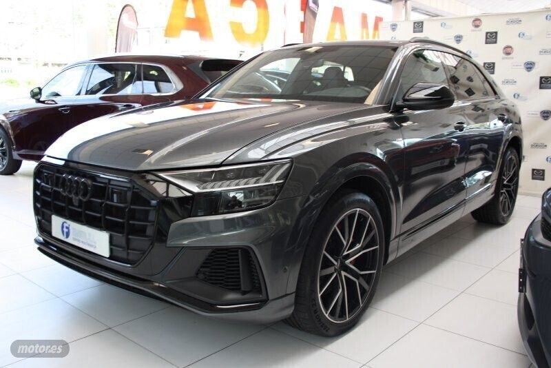 Gris Usado 2022 Audi Q8 SUV | 72.900 € (Precio justo) - Imagen 1/4