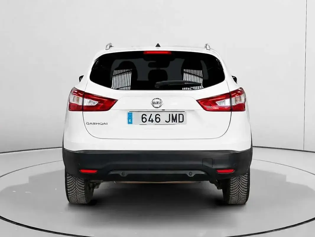 Usado Nissan Qashqai Tekna 116 CV (85 kW) 2016 Blanco SUV