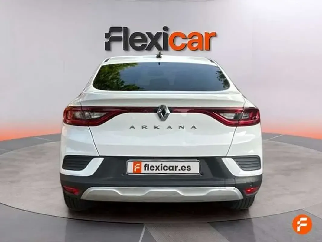 Usado Renault Arkana Zen 140 CV (102 kW) 2021 Blanco SUV