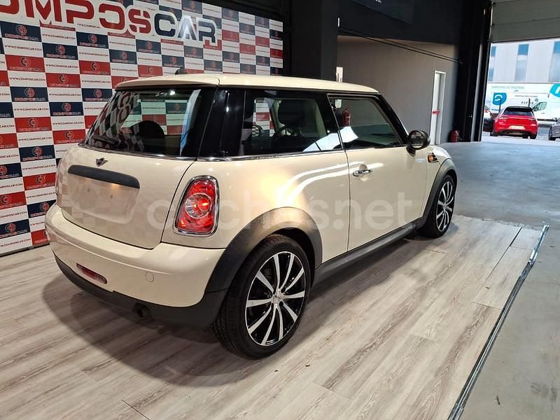 Usado Mini ONE 75 CV (55 kW) 2011 Blanco Utilitario