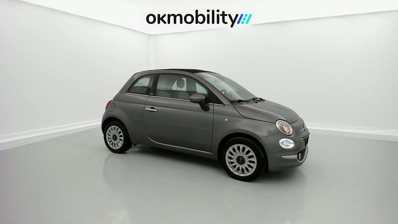 Usado Fiat 500C Dolcevita 70 CV (51 kW) 2022 Gris pompei / negro Descapotable