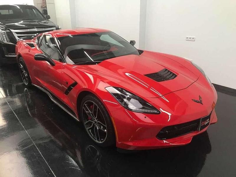 Usado Chevrolet Corvette C7 460 CV (338 kW) 2017 Rojo Coupe
