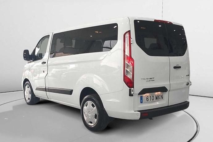 Usado Ford Transit Trend 150 CV (110 kW) 2023 Familiar