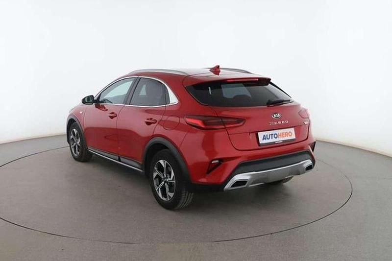 Usado Kia XCeed 137 CV (100 kW) 2021 Rojo SUV