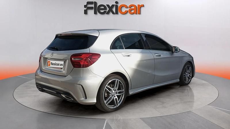 Begagnad Mercedes A200 136 HK (100 kW) 2017 Grå Halvkombi