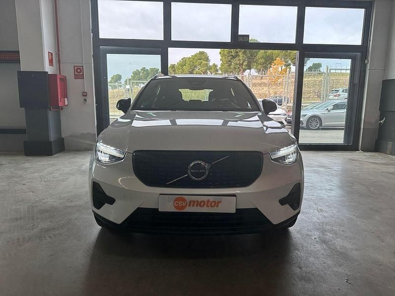 Usado Volvo XC40 Plus 165 CV (121 kW) 2024 Blanco SUV