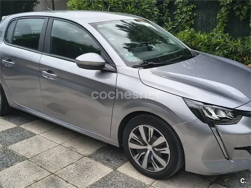 Usado Peugeot 208 Active 100 CV (73 kW) 2020 Gris / plata Utilitario