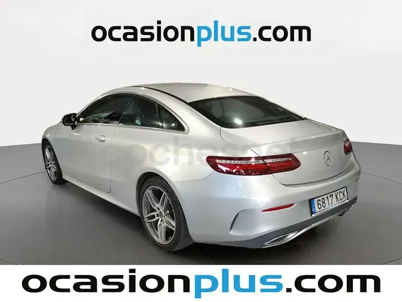 Usado Mercedes E220 194 CV (142 kW) 2017 Gris / plata Coupe