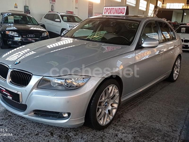 Usado BMW 320 Sport Line 177 CV (130 kW) 2009 Gris / plata Berlina