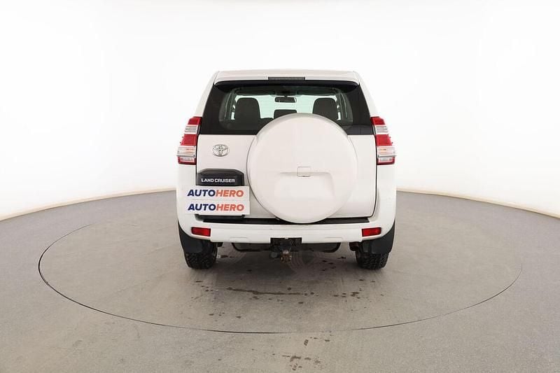 Usado Toyota Land Cruiser 177 CV (130 kW) 2017 Blanco SUV