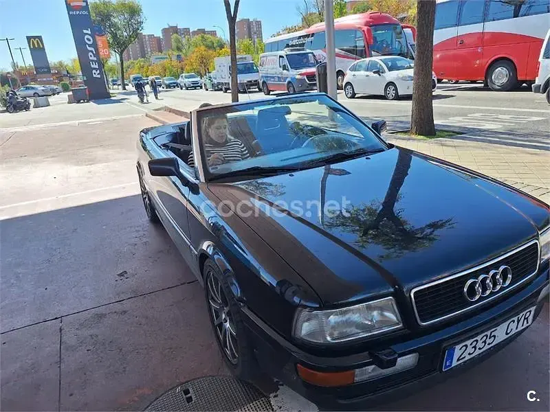 Usado Audi Cabriolet 133 CV (97 kW) 1992 Negro Descapotable