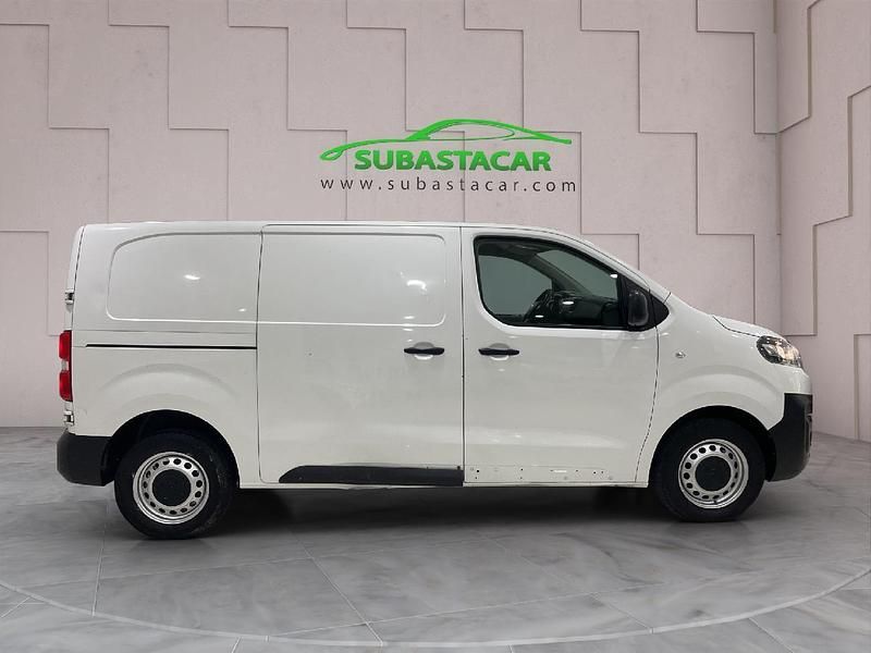 Usado Citroën Jumpy Comfort 120 CV (88 kW) 2019 Blanco Monovolumen