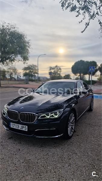 Negro Usado 2016 BMW 740 Comfort Edition Berlina | 36.000 € (Precio justo) - Imagen 1/4
