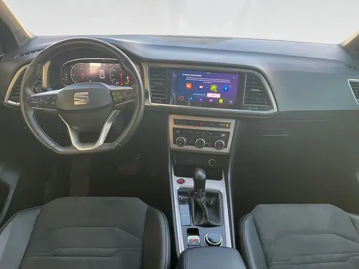 Usado Seat Ateca Xperience 150 CV (110 kW) 2024 Gris / plata SUV
