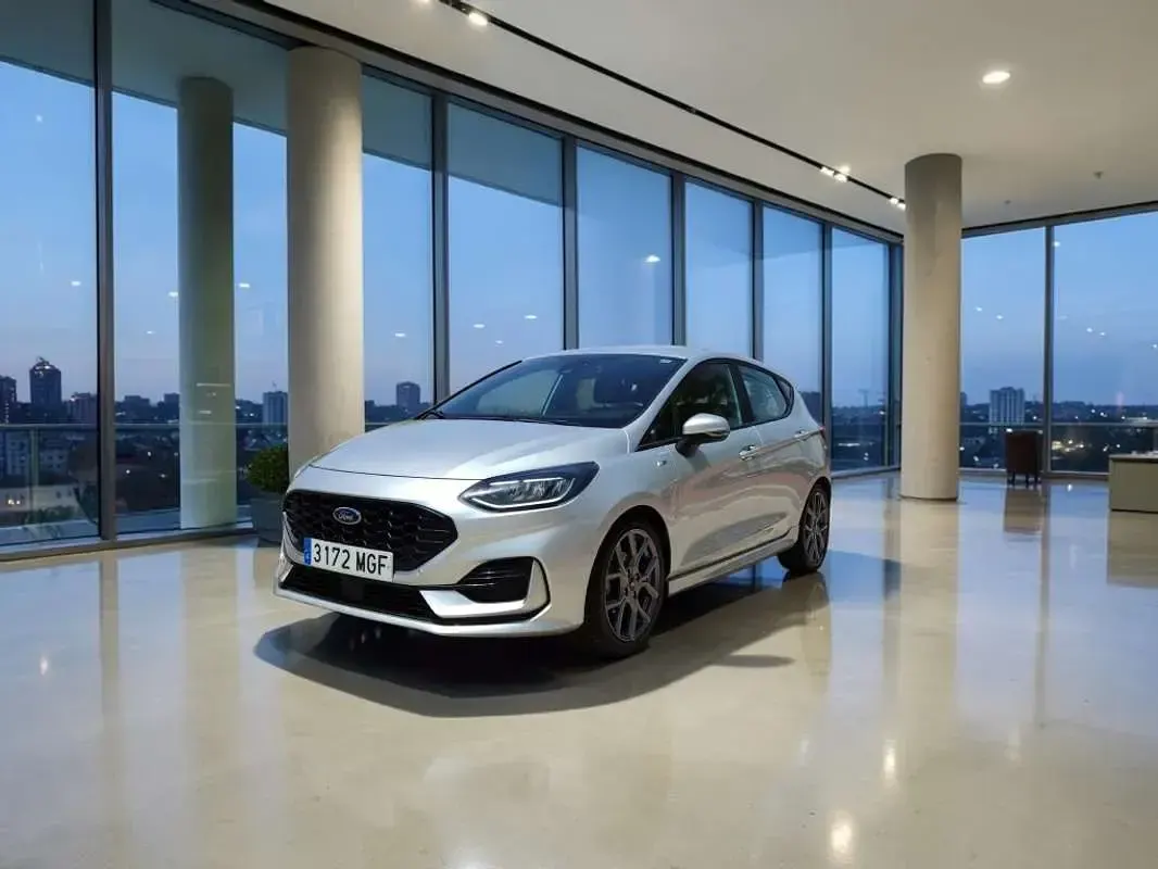 Usado Ford Fiesta Active 125 CV (91 kW) 2023 Gris Utilitario
