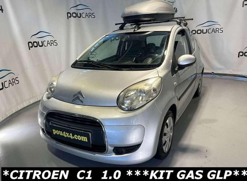 Begagnad Citroën C1 68 HK (50 kW) 2009 Silver Halvkombi