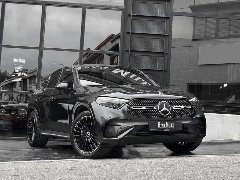 Usado Mercedes GLC300 269 CV (197 kW) 2024 Gris Coupe