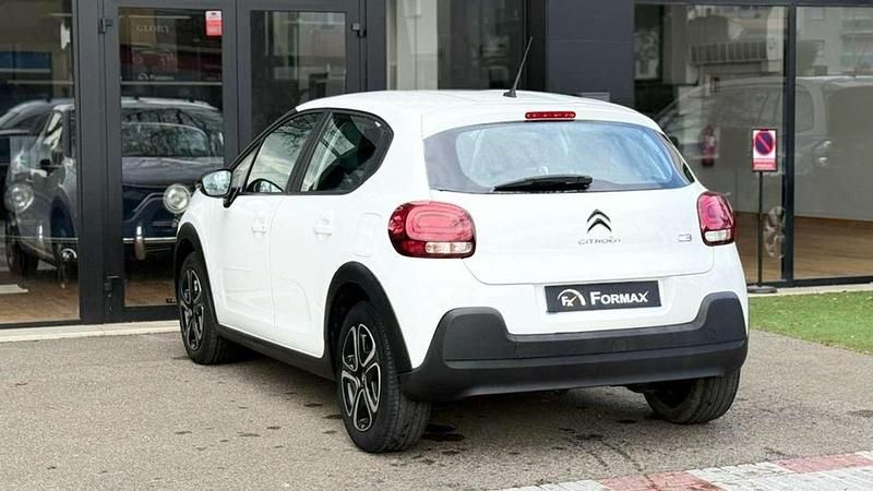 Usado Citroën C3 Feel 102 CV (75 kW) 2021 Blanco Utilitario