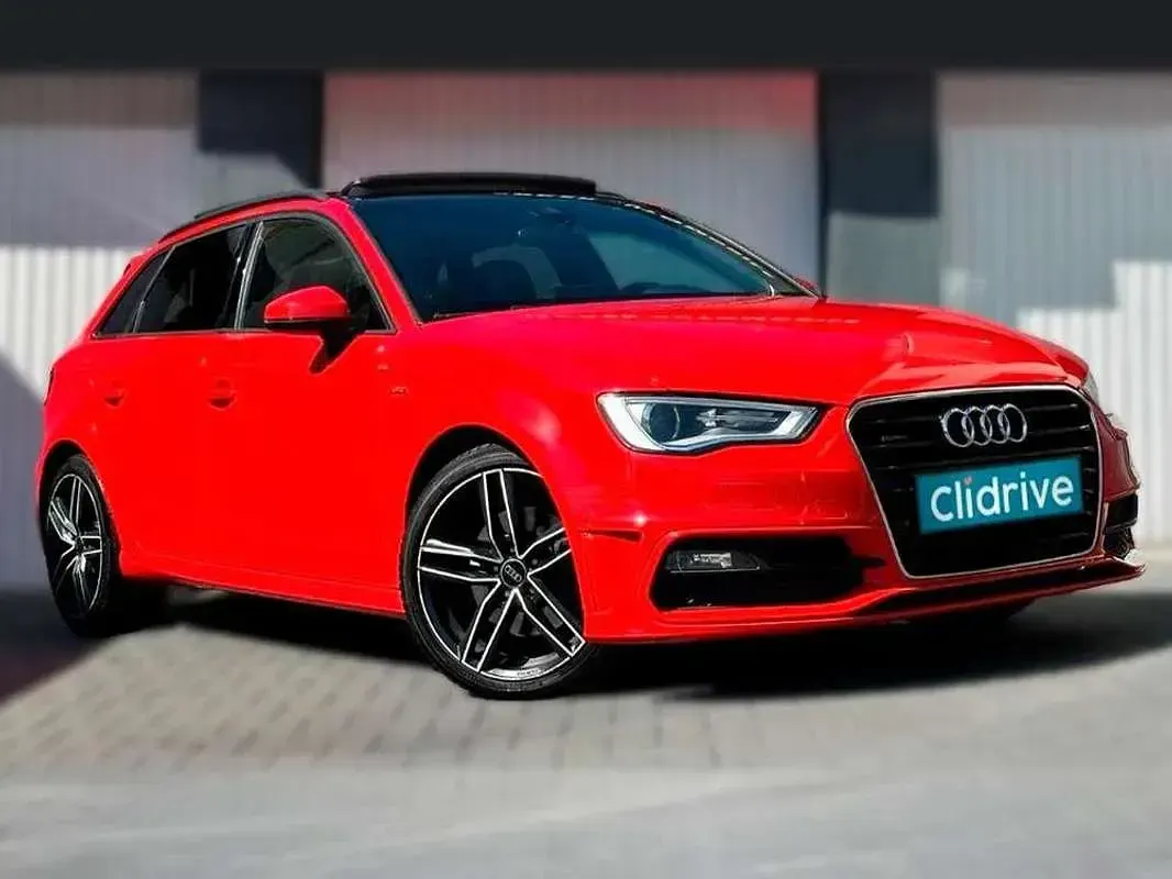 Usado Audi A3 Sportback S-Line 150 CV (110 kW) 2013 Rojo Utilitario