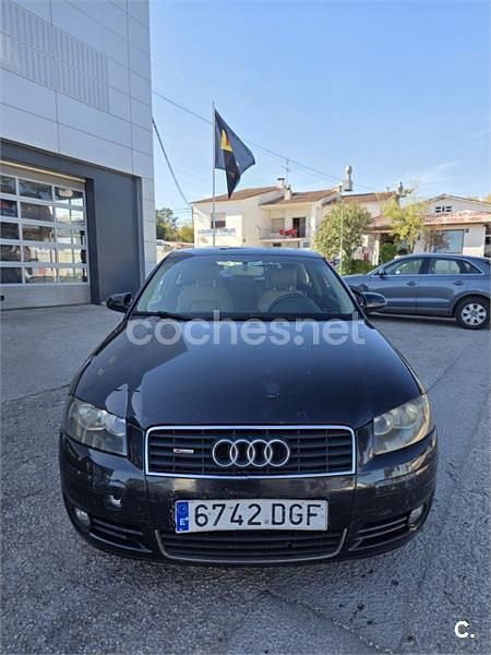 Usado Audi A3 Ambition 140 CV (102 kW) 2005 Negro Utilitario