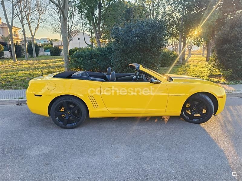 Usado Chevrolet Camaro 432 CV (317 kW) 2011 Amarillo Descapotable