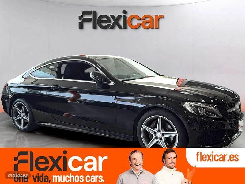 Usado Mercedes C220 AMG line 170 CV (125 kW) 2015 Negro Coupe