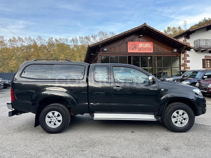 Negro Usado 2010 Toyota HiLux Recogida | 24.999 € - Imagen 1/4