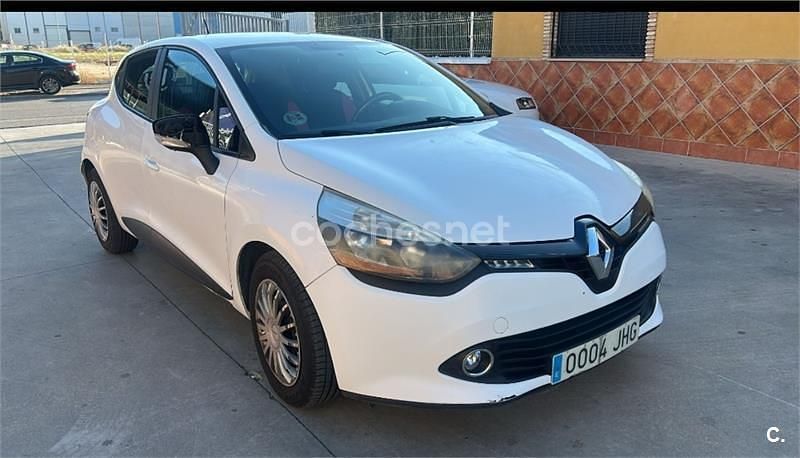 Usado Renault Clio IV Expression 75 CV (55 kW) 2015 Blanco Berlina