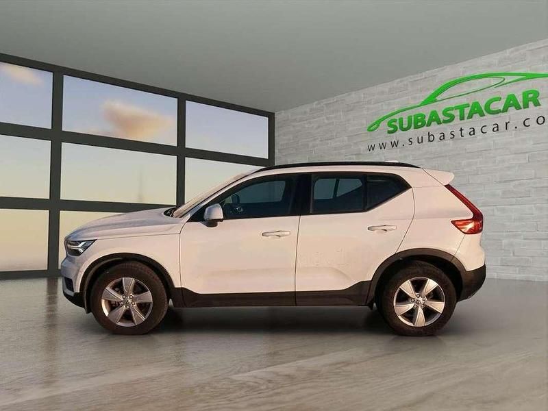 Blanco Usado 2020 Volvo XC40 SUV | 14.504 € - Imagen 1/4