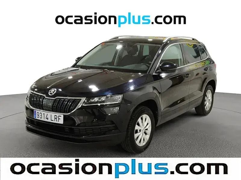 Negro Usado 2021 Skoda Karoq Ambition SUV | 18.810 € (Buen precio) - Imagen 1/4
