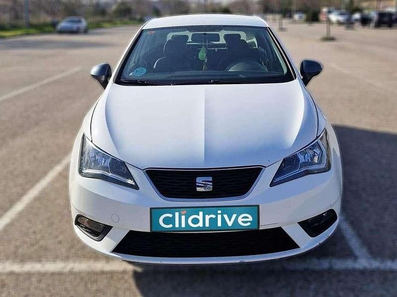 Usado Seat Ibiza ST CONNECT 90 CV (66 kW) 2017 Blanco Familiar