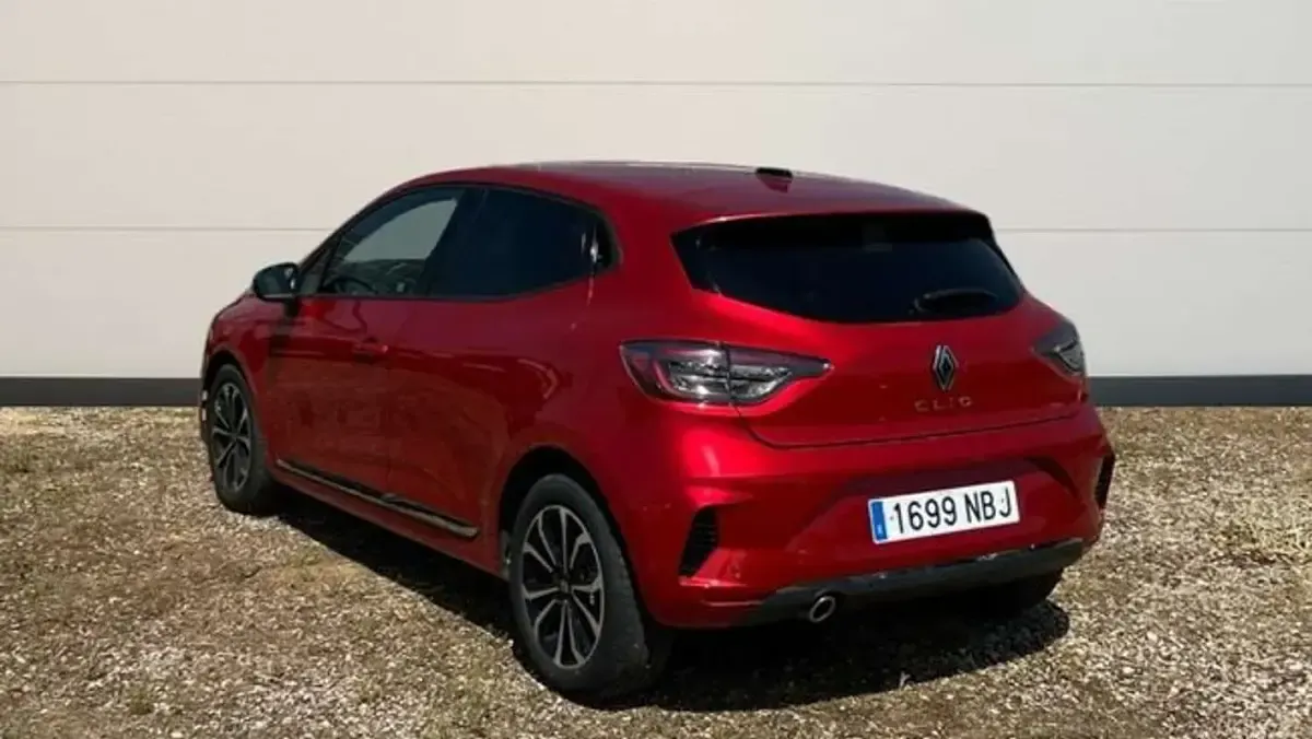 Usado Renault Clio V Techno 90 CV (66 kW) 2025 Rojo Berlina