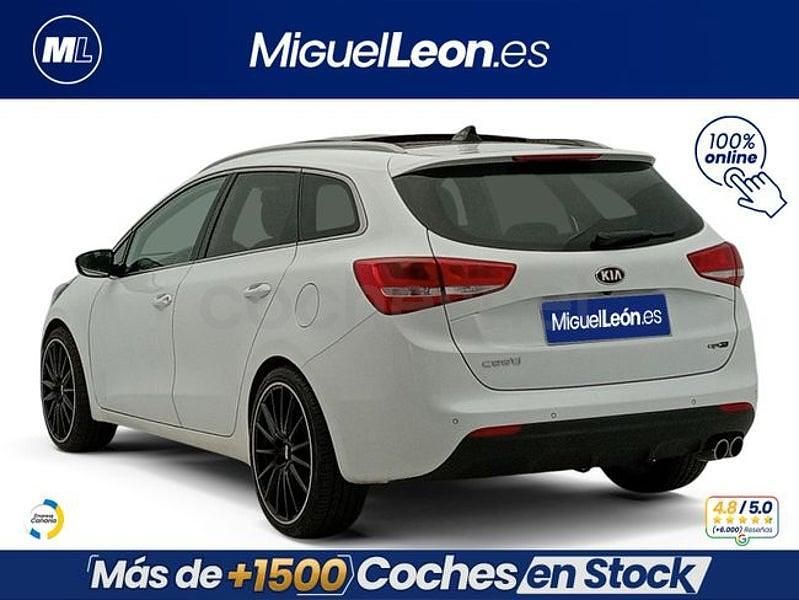 Usado Kia Ceed Sportswagon GT-Line 136 CV (100 kW) 2017 Blanco Familiar
