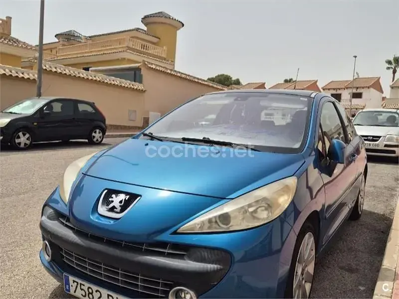 Usado Peugeot 207 GT 110 CV (80 kW) 2006 Azul Berlina