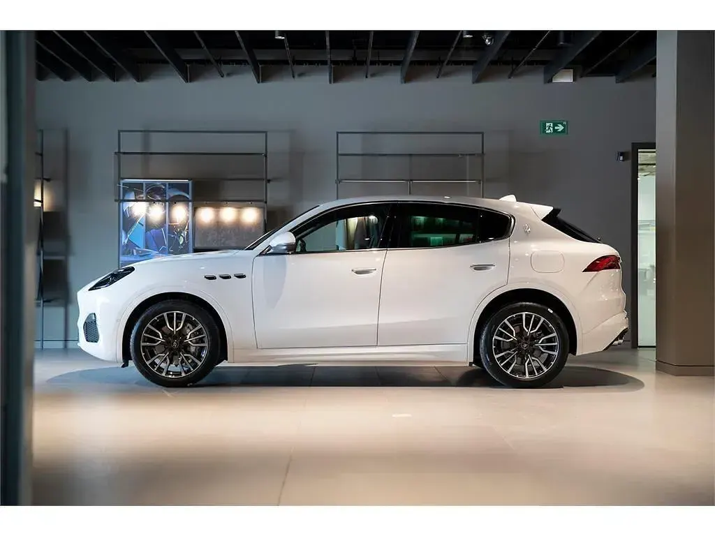 Nuevo Maserati Grecale 300 CV (220 kW) 2026 Blanco SUV