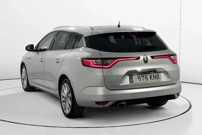Usado Renault Mégane IV Zen 130 CV (95 kW) 2018 Familiar