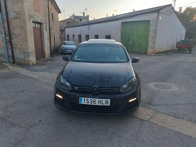 Usado VW Golf VI R 271 CV (199 kW) 2011 Negro Utilitario
