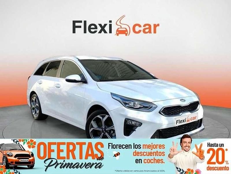 Usado Kia Ceed 136 CV (100 kW) 2021 Blanco Utilitario