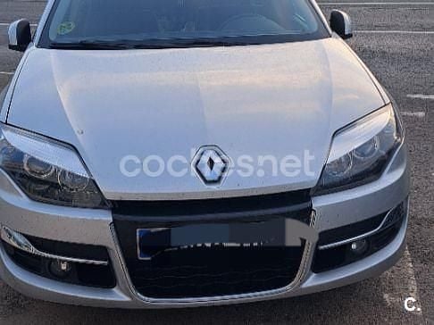 Gris / plata Usado 2012 Renault Laguna III Dynamique Berlina | 6000 € (Buen precio) - Imagen 1/4