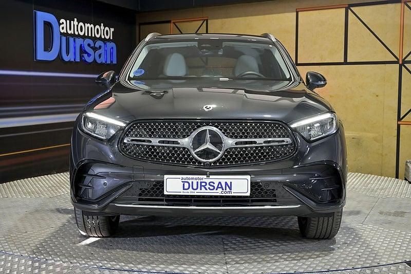 Usado Mercedes GLC300e 333 CV (244 kW) 2024 Gris / plata SUV