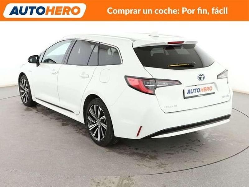 Usado Toyota Corolla Style 125 CV (91 kW) 2021 Blanco Familiar
