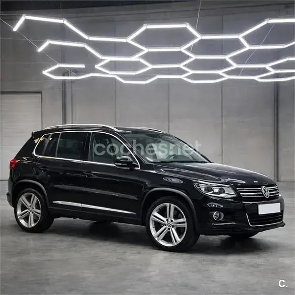 Usado VW Tiguan R-line 184 CV (135 kW) 2016 Negro SUV