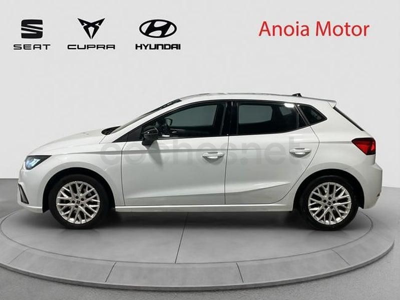 Usado Seat Ibiza FR 110 CV (80 kW) 2023 Blanco Utilitario