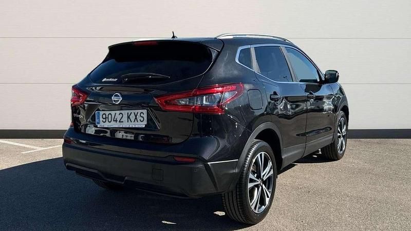 Usado Nissan Qashqai Acenta 140 CV (102 kW) 2019 Negro SUV