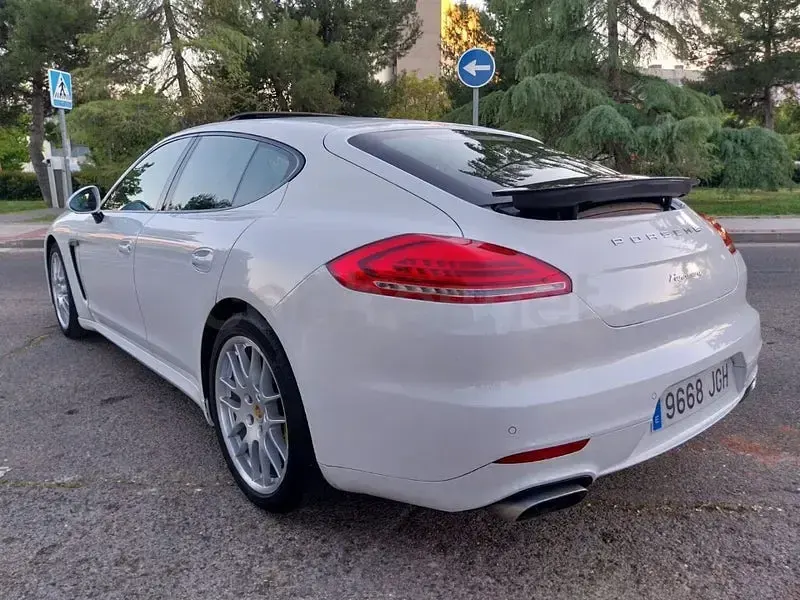 Usado Porsche Panamera Edition 300 CV (220 kW) 2015 Blanco Utilitario