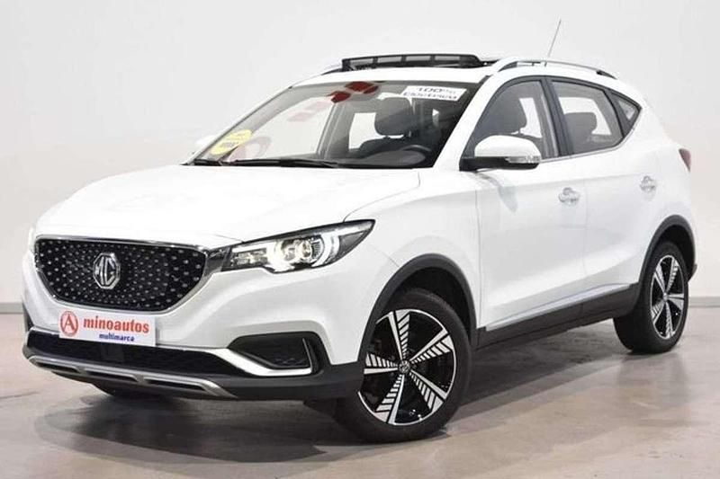 Usado MG ZS Luxury 105 kW (143 CV) 2021 Blanco SUV