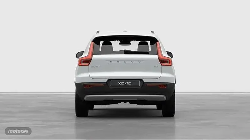 Nuevo Volvo XC40 163 CV (119 kW) 2026 Blanco SUV