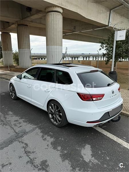 Usado Seat Leon ST FR 184 CV (135 kW) 2016 Blanco Familiar